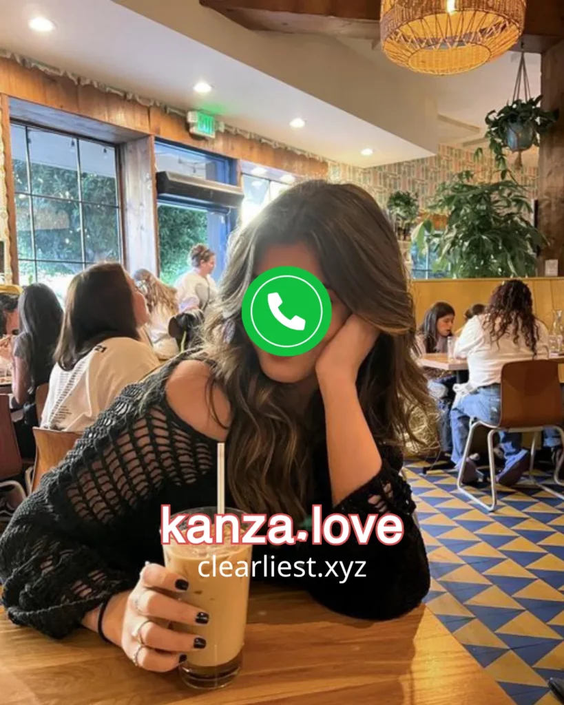 فتيات 17 سنة
